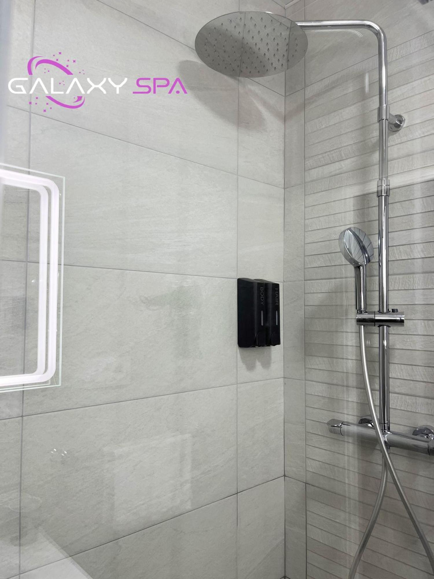 Galaxy Spa - Suite Venus Jacuzzi Et Sauna Privatif Champigneulles Exterior foto