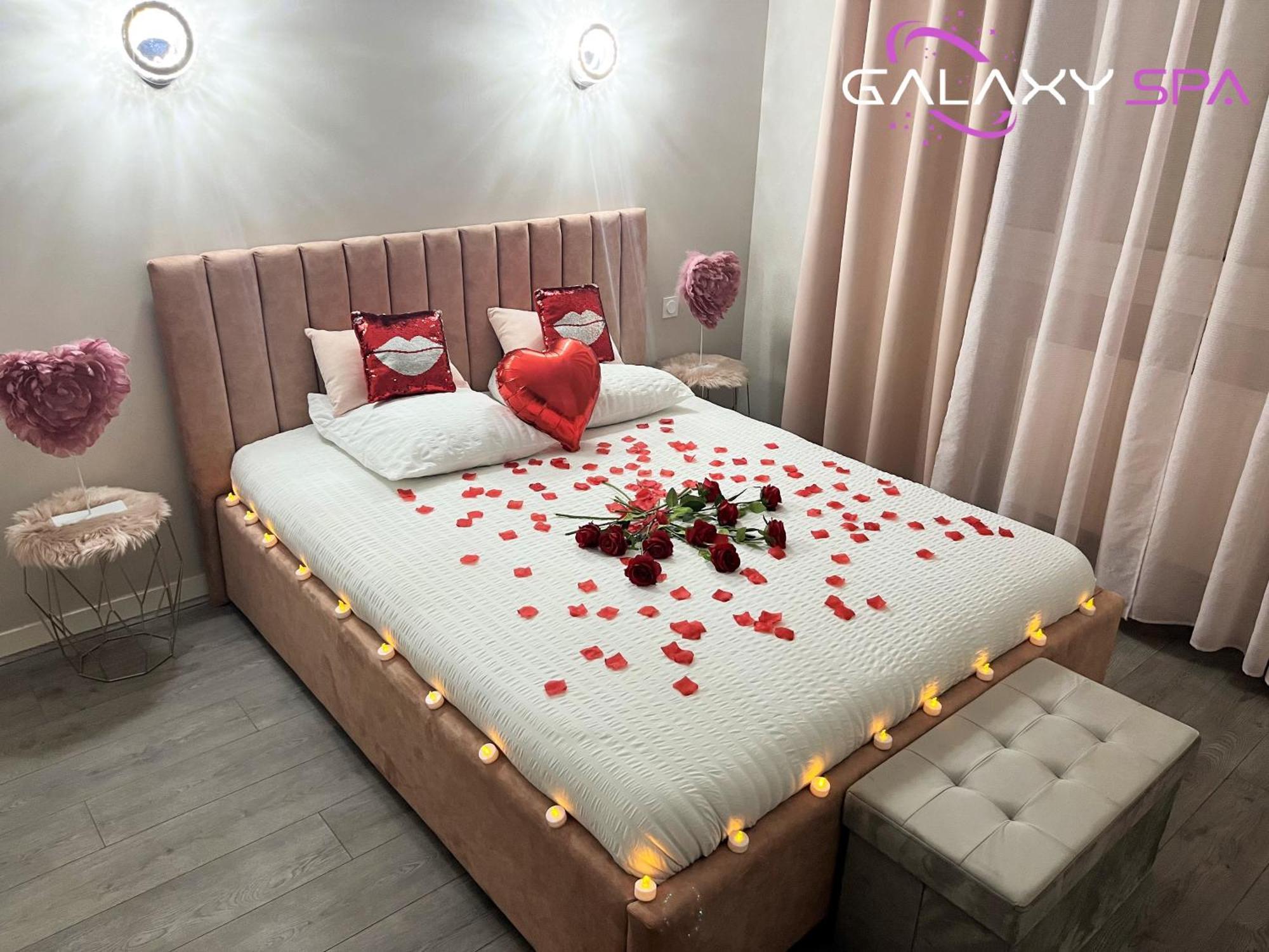 Galaxy Spa - Suite Venus Jacuzzi Et Sauna Privatif Champigneulles Exterior foto